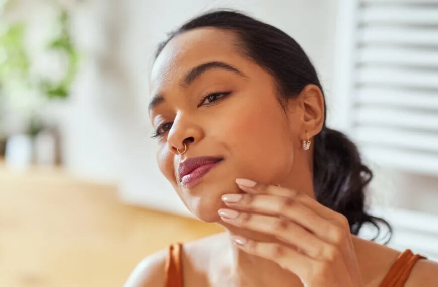 Say Goodbye to Wrinkles and Dark Spots with This Easy At-Home Laser Device