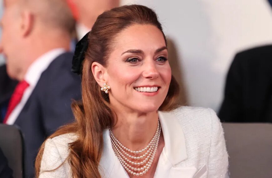 Shop Kate Middleton’s Stylish Longchamp Tote Look for Just $23 in the Big Spring Sale