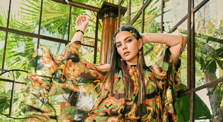 Spring Into Style: Embrace Vibrant Looks for the Season