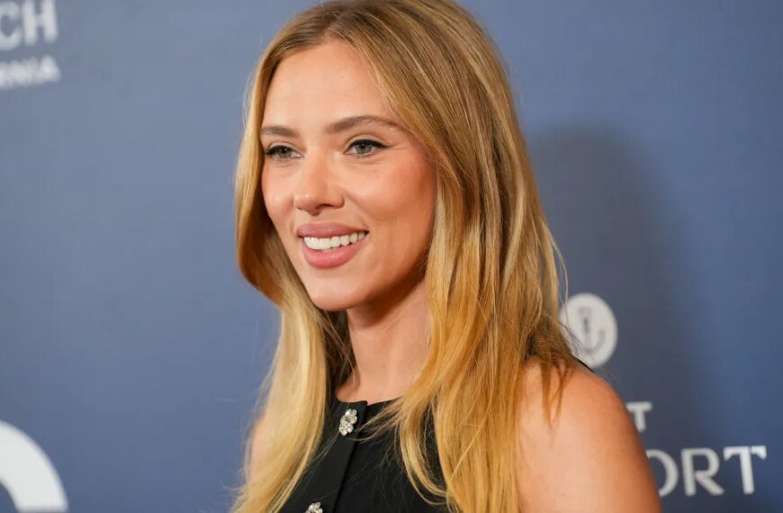 Stylish and Affordable: The Sneakers Scarlett Johansson Wears That Trendy Moms Adore