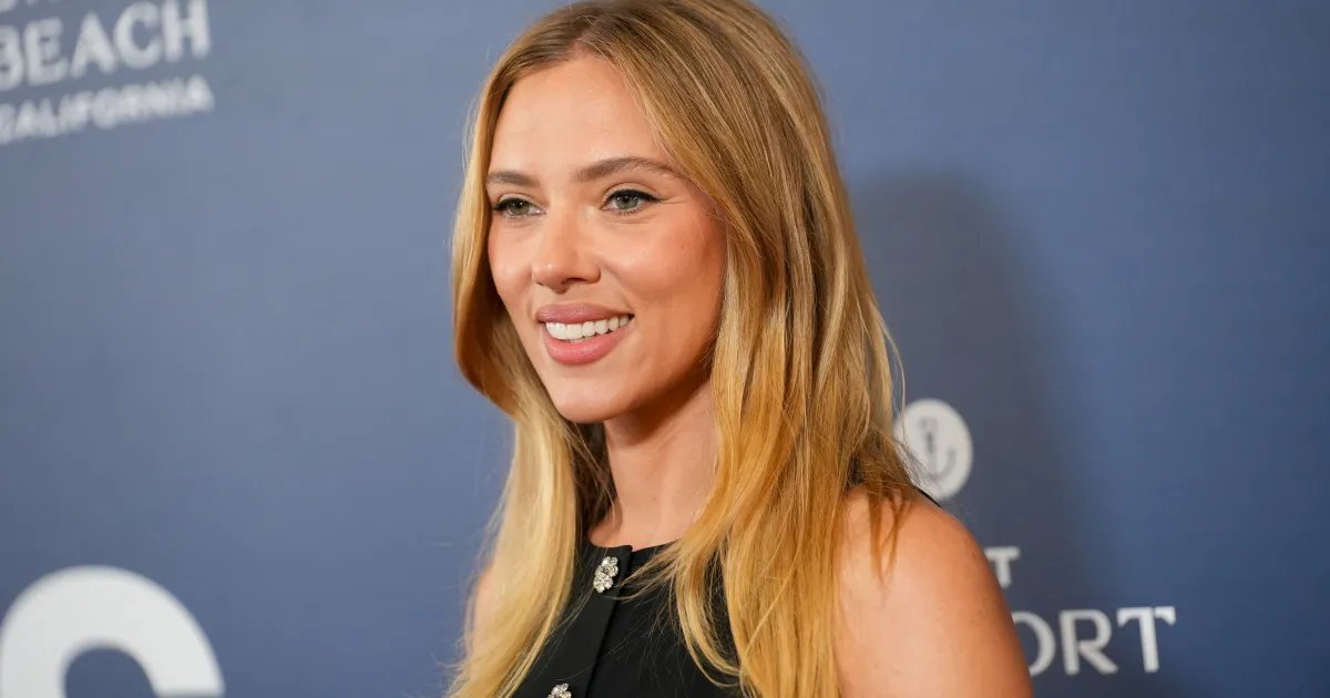 Stylish and Affordable: The Sneakers Scarlett Johansson Wears That Trendy Moms Adore