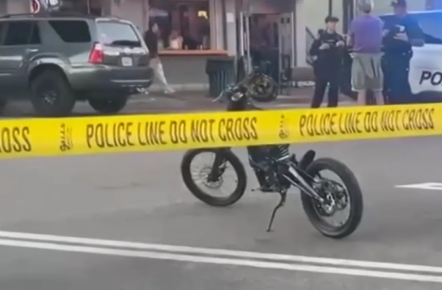 Teen on Electric Motorcycle Collides with Elderly Pedestrian, Leading to Hospitalization