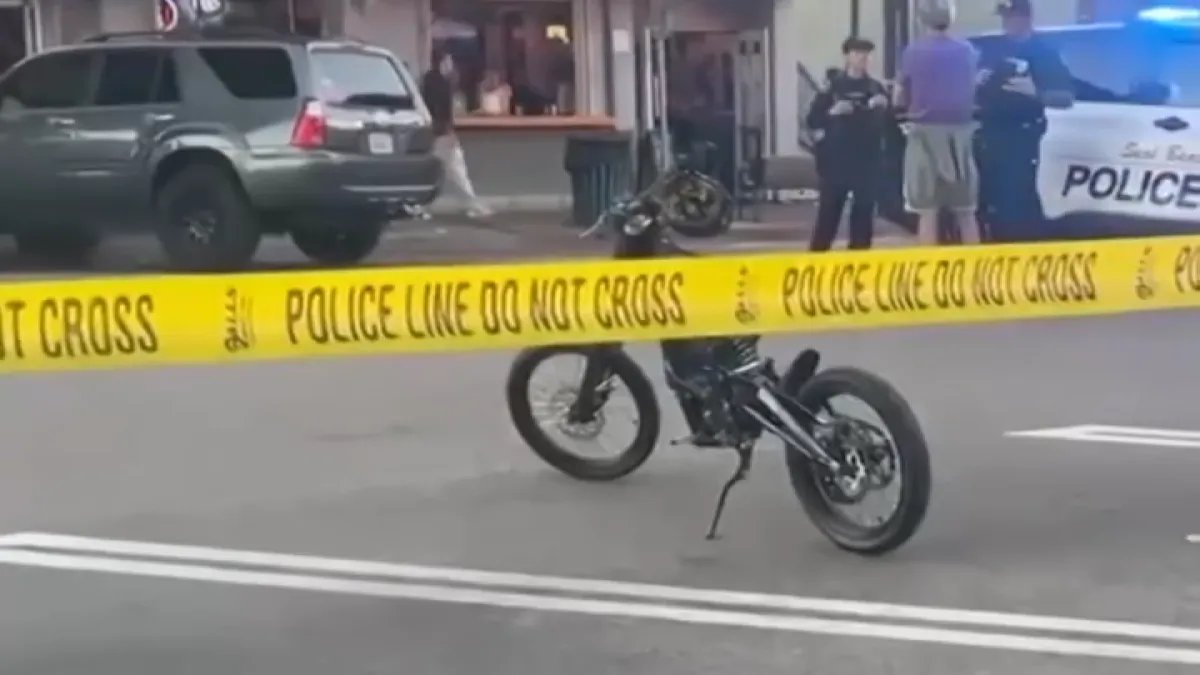 Teen on Electric Motorcycle Collides with Elderly Pedestrian, Leading to Hospitalization
