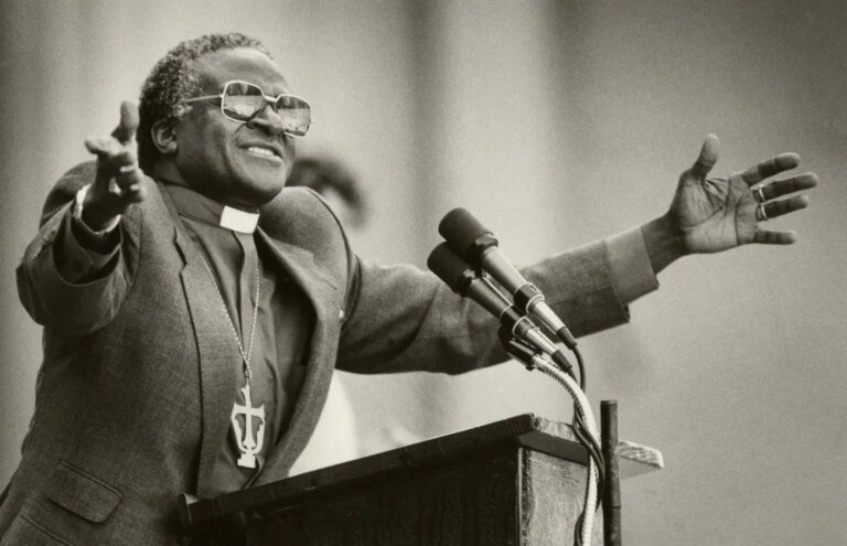 Tutu: A Thoughtful Look at a Charismatic Leader Guided by Strong Values - CPH:DOX