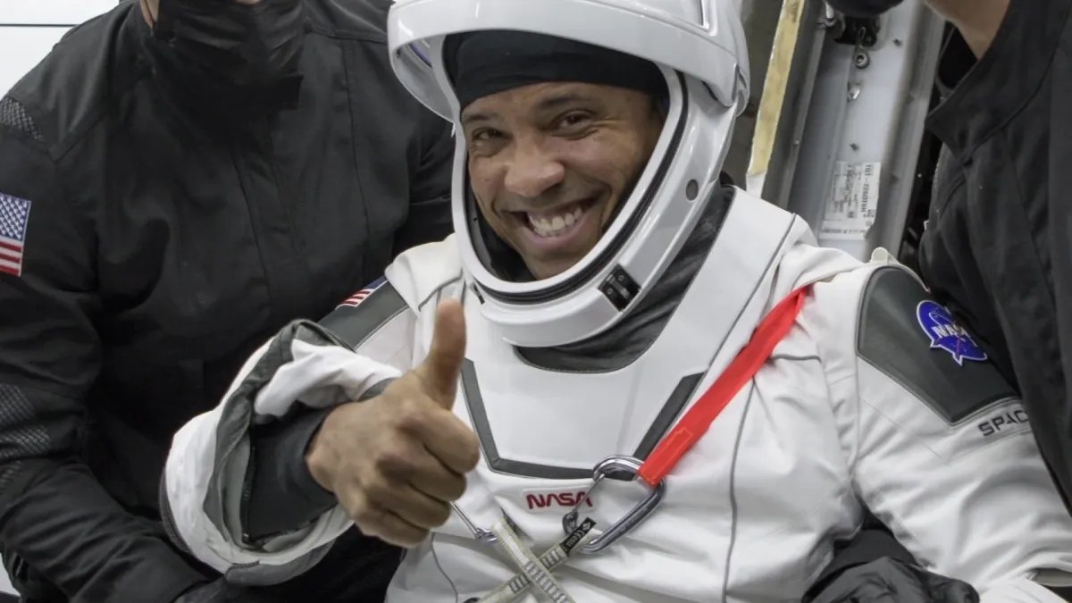 Victor Glover: A Classmate's Insight on His Journey to Becoming an Artemis II Astronaut