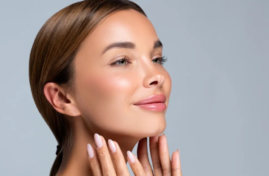 Why So Many People Love This Foundation That Enhances Your Natural Beauty