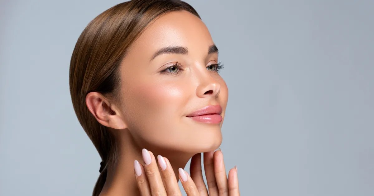 Why So Many People Love This Foundation That Enhances Your Natural Beauty