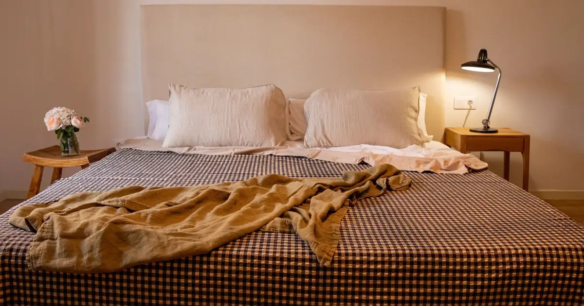 Why This Linen Bedding Keeps Me Cool All Night as a Hot Sleeper