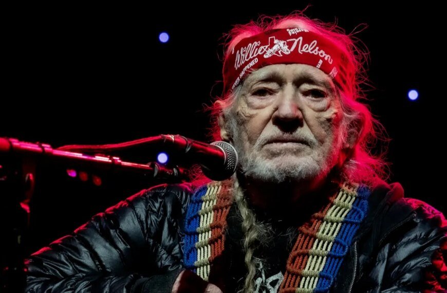 Willie Nelson Shares Exciting Dates for the 2026 Outlaw Music Festival Tour