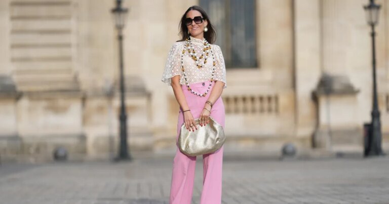 17 Stylish Blouses That Help Flatter Your Midsection without Shapewear