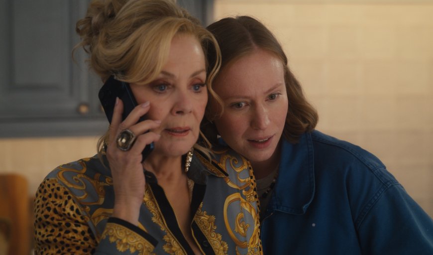 Jean Smart, Hannah Einbinder, and Showrunners Share Insights on Season 5 and the Unpredictable Ending of Hacks