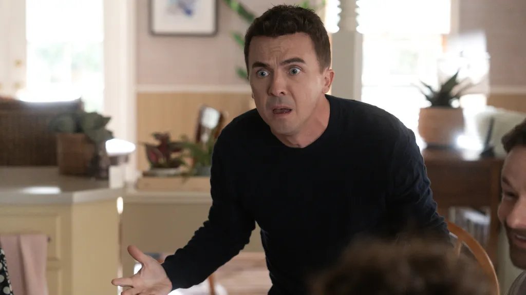 Frankie Muniz Reflects on Family Connections to His Role in 'Malcolm in the Middle' After 20 Years: "It Wasn't Just Acting"