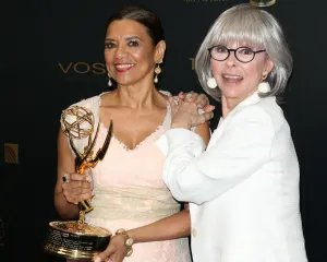 Sonia Manzano with Rita Moreno at the 2016 Daytime Emmy Awards on May 1, 2016, in Los Angeles.