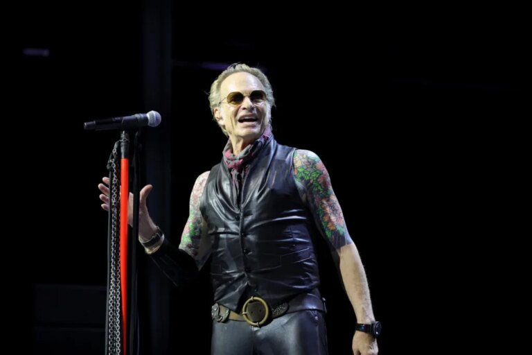 David Lee Roth Teams Up with Teddy Swims for ‘Jump’ Performance at Stagecoach