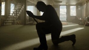 Alejandro G. Iñárritu Praises Tom Cruise's Bold Performance in 'Digger' at CinemaCon