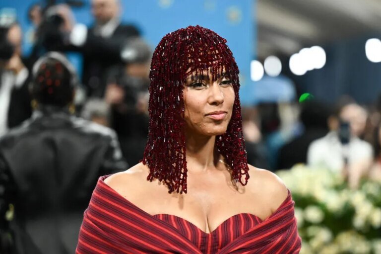 Alicia Keys Highlights Ongoing Challenges for Women in the Music Industry