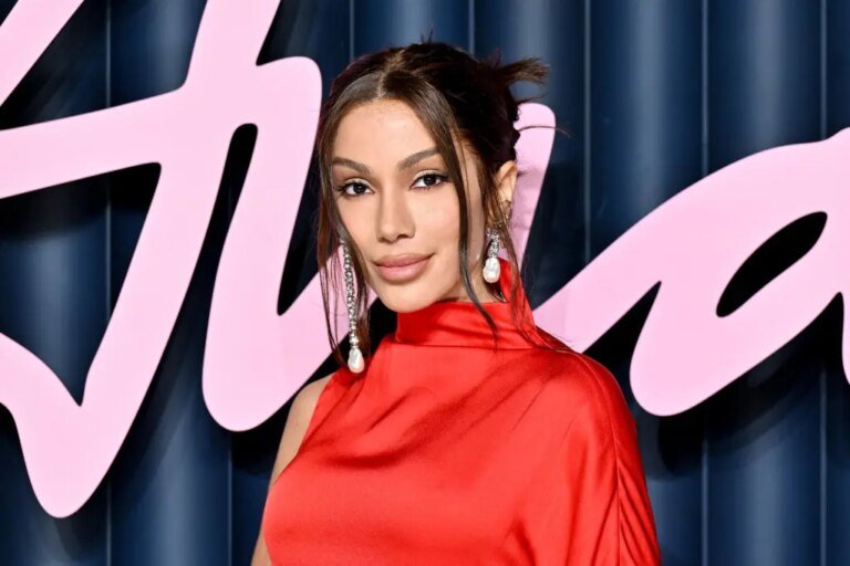 Anitta and Shakira Team Up for New Song 'Choka Choka'