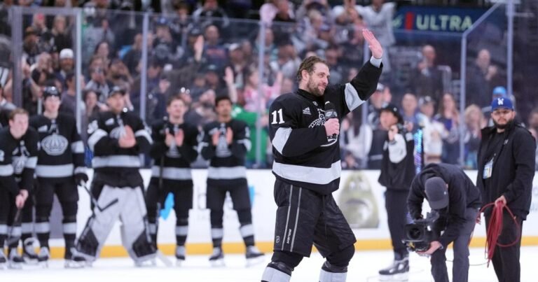 Anze Kopitar Celebrated Following Kings' Victory Over Rival Oilers in Home Season Finale