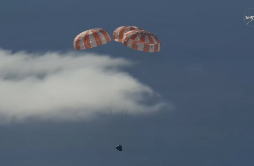 Artemis II Crew Returns Safely to San Diego Coast