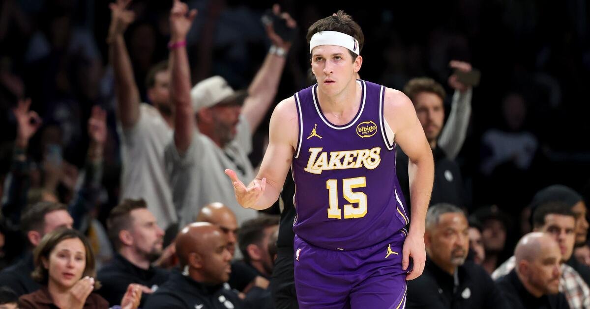 Austin Reaves Joins the Lakers for Game 5 Against the Rockets