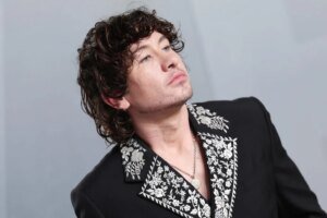 Barry Keoghan Sets the Record Straight on Cheating Rumors Involving Sabrina Carpenter