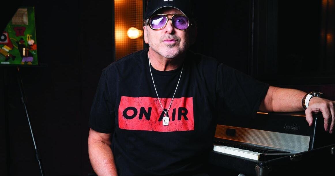 Chatting with Celebrities: An Entertainment Journalist’s Take on the Stars