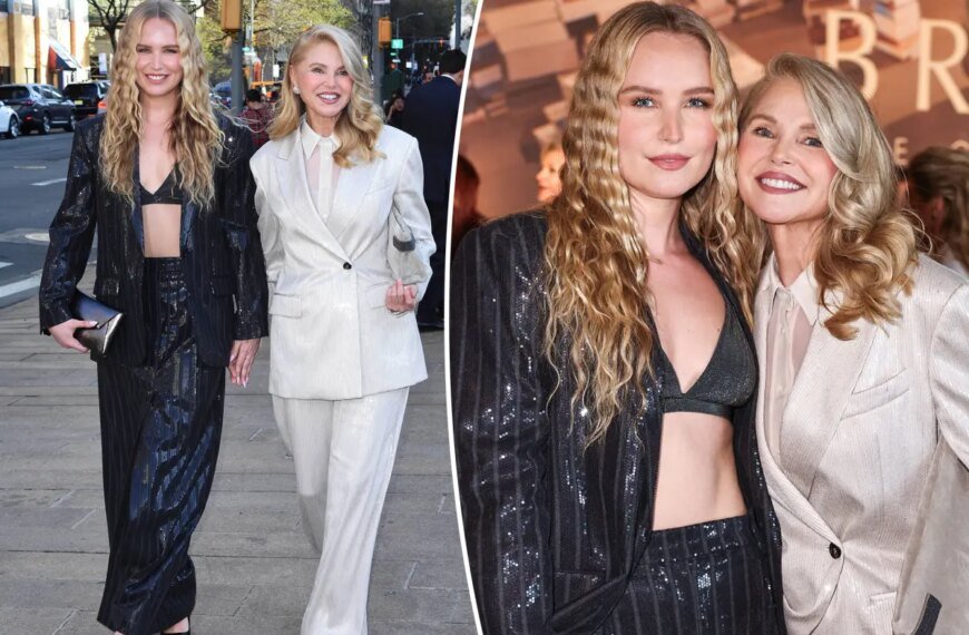 Christie Brinkley and Her Daughter Sailor Shine in Stunning Sequins