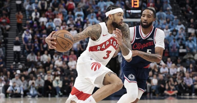 Clippers' Winning Streak Comes to an End with Loss to Trail Blazers