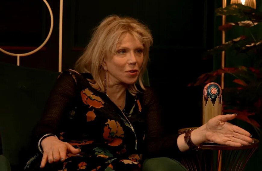 Courtney Love Encourages Dave Grohl to Stand Up Against Harassment from His Fans