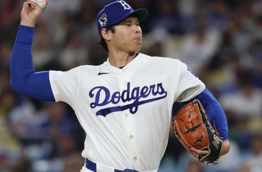Dave Roberts Responds to Cubs Manager Craig Counsell's Comments on the Ohtani Roster Exception
