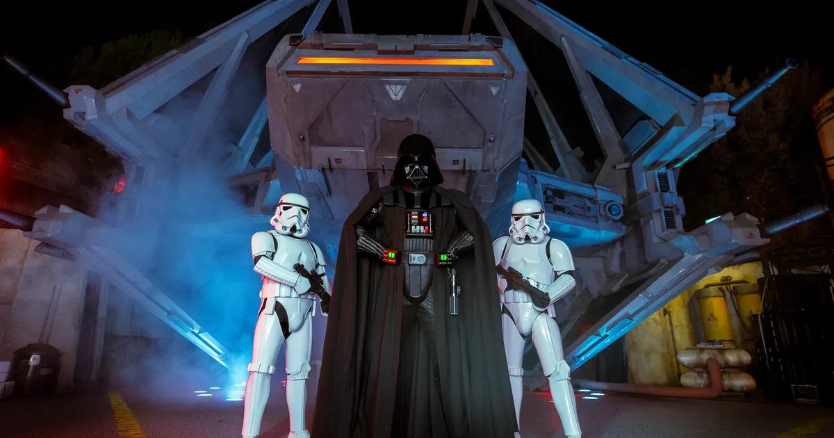 Disneyland's Star Wars: Galaxy's Edge Now Features Original Trilogy Characters
