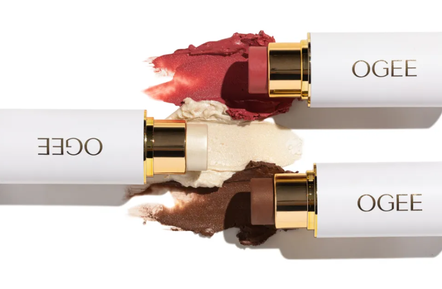 Emma Roberts Loves This Face Stick Trio That Sells Every 38 Seconds