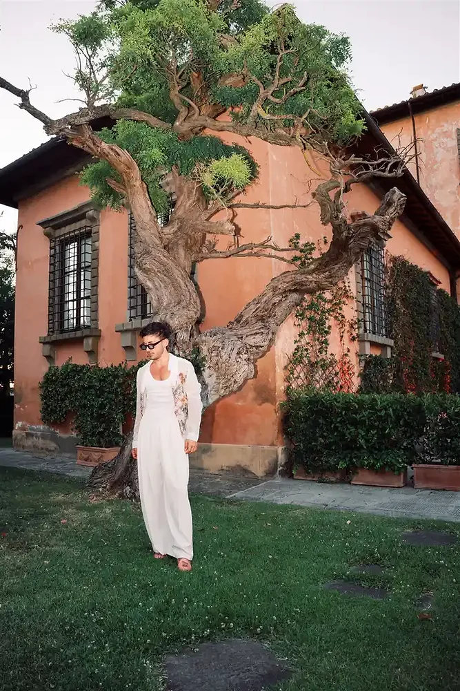 Exploring the Journey of Billy Folchetti and His Creative Experiences