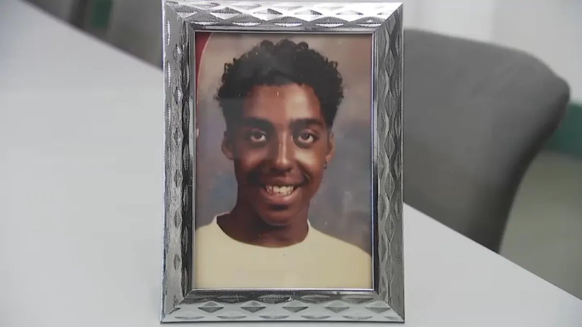 Family and Detectives Work Together to Solve 1995 Cold Case Murder of South LA Teen