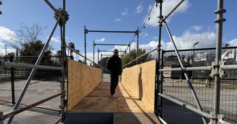 Fire Damage Repair at Encino Franklin Fields: What to Expect in the Coming Months