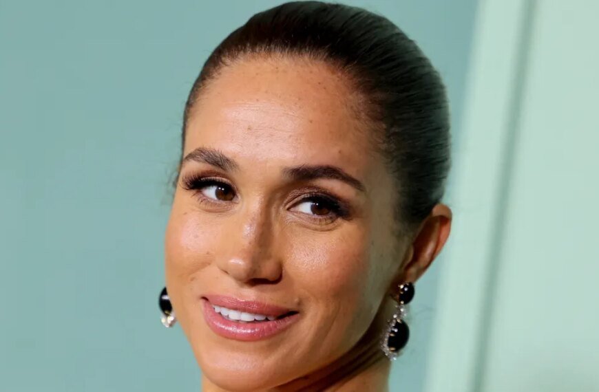 Get Meghan Markle's Easy Spring Style with a Breezy Dress for Just $28