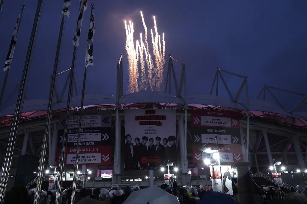Highlights from BTS' ARIRANG World Tour Opening Night in South Korea