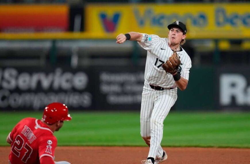 José Soriano's Scoreless Innings Streak Comes to an End in Angels' Loss to White Sox