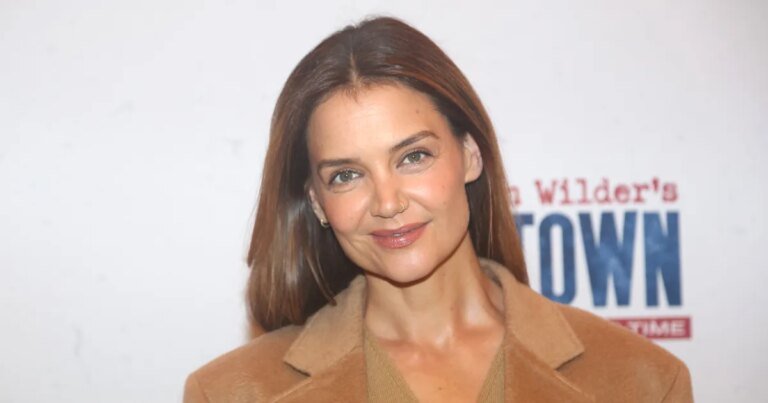 Katie Holmes’ Favorite Comfy Loafers Are Now on Sale for Spring on Amazon