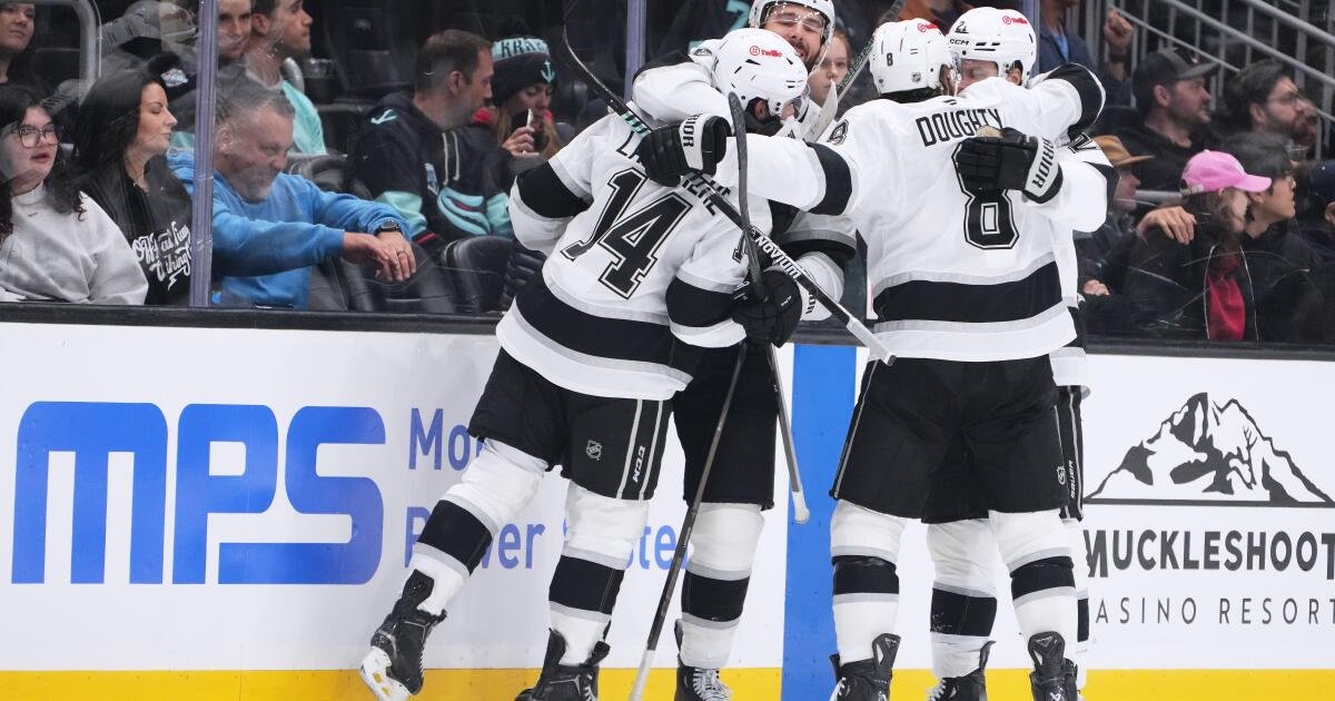 Kings Secure Playoff Berth with Victory Against Kraken