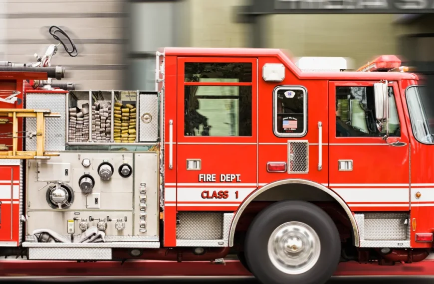 Koreatown Apartment Fire Forces Nearly 20 Residents to Evacuate