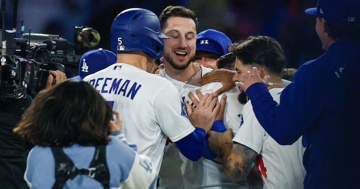 Kyle Tucker Hits Game-Winning Walk-Off for the Dodgers