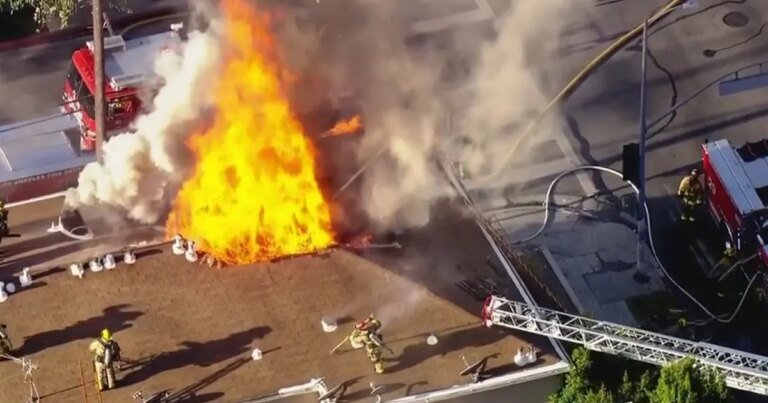 LAFD Responds to Apartment Fire in Koreatown