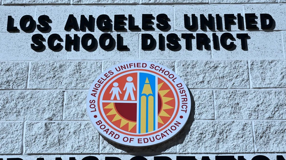 LAUSD and Administrators' Union Come to a Tentative Agreement