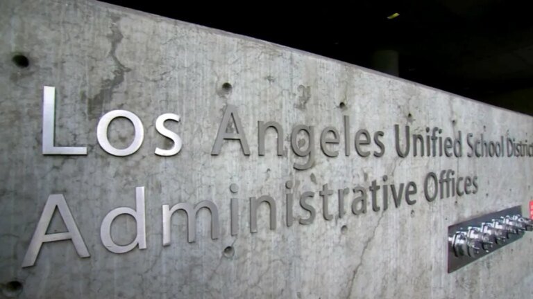 LAUSD and Non-Teaching Staff Union Prepare for Mediation Talks