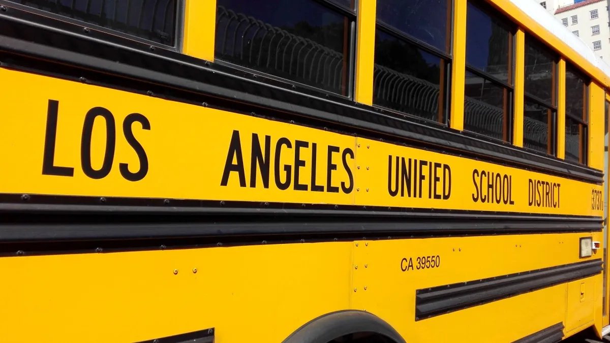 LAUSD and Teachers Union Agree on Initial Deal Just Before Planned Strike