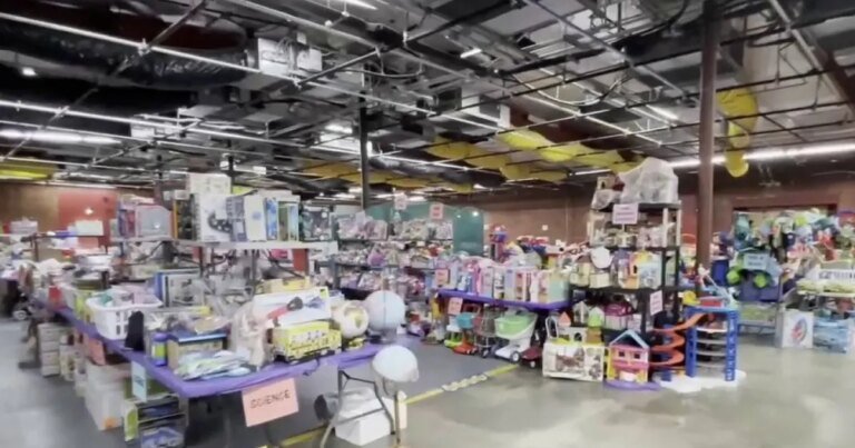 LA's Big Kids Consignment Sale is Back in Burbank This Weekend!