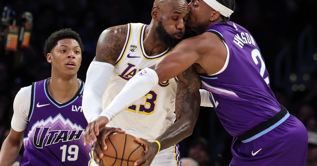 Lakers Beat Jazz and Are Set to Start Playoffs at Home Against Houston