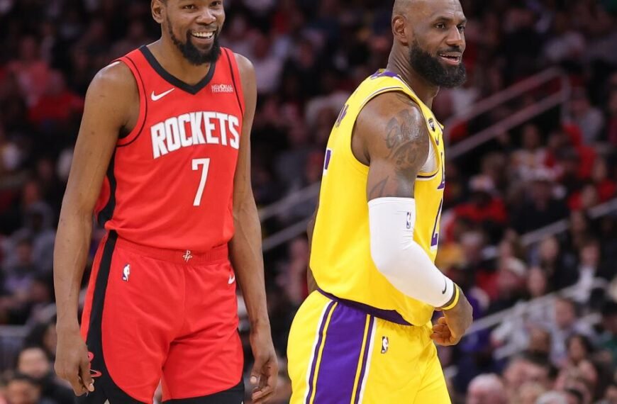 LeBron James Gears Up for the Spotlight