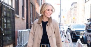 Leslie Bibb's Effortless Spring Look: How to Style Retro Jeans for a Flattering Fit